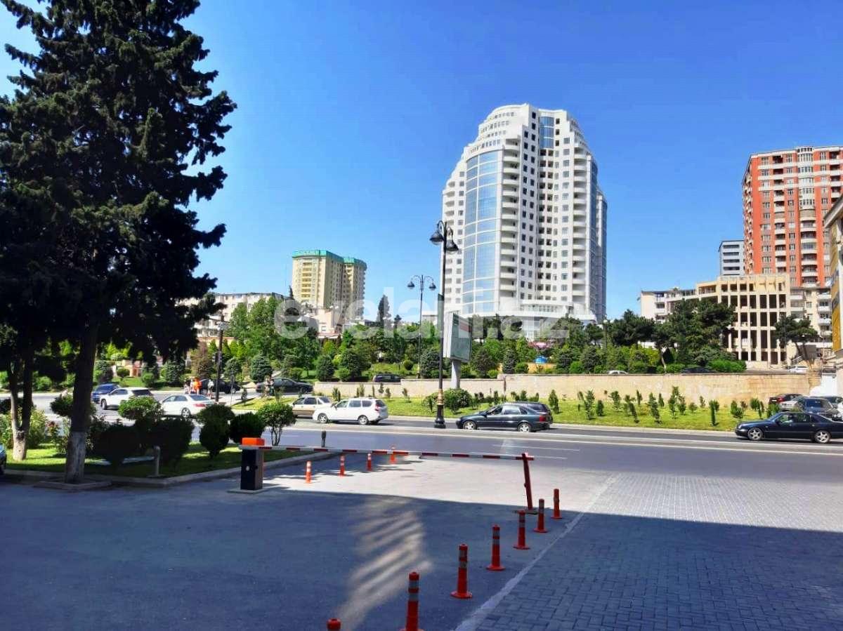 Satılır, yeni tikili, 3 otaqlı, 154 m², Elmlər Akademiyası m.