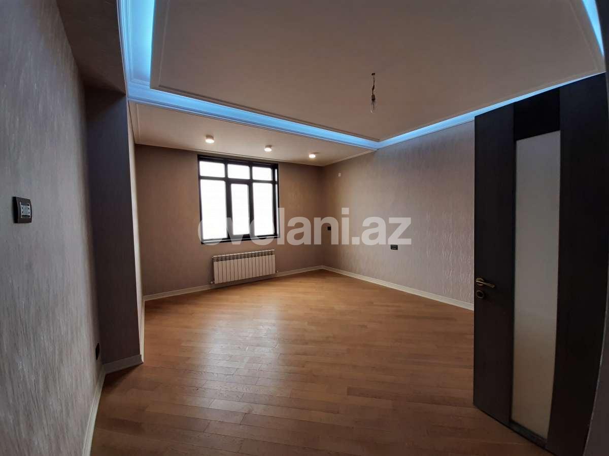 Satılır, yeni tikili, 4 otaqlı, 190 m², 28 may m.