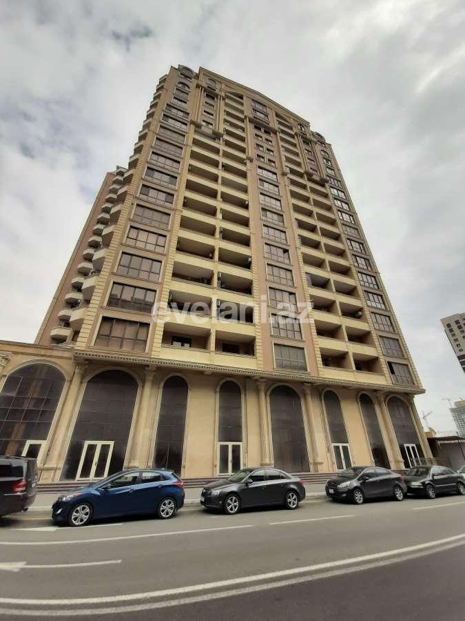 Satılır, yeni tikili, 4 otaqlı, 190 m², 28 may m.