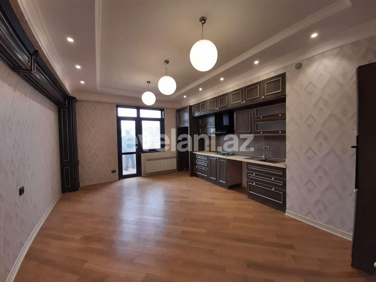 Satılır, yeni tikili, 4 otaqlı, 190 m², 28 may m.