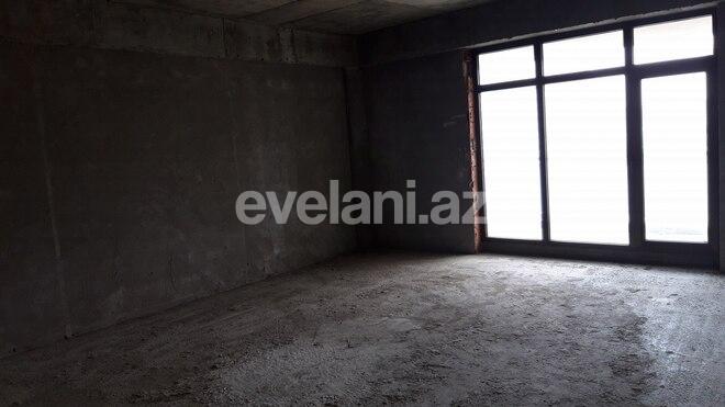 Продаётся, новостройка, 3-комнаты, 130 m², Элмляр Академиясы m.