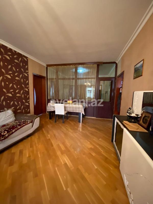 Sale, villa, 8 room, 300 m², Pirshagi d.