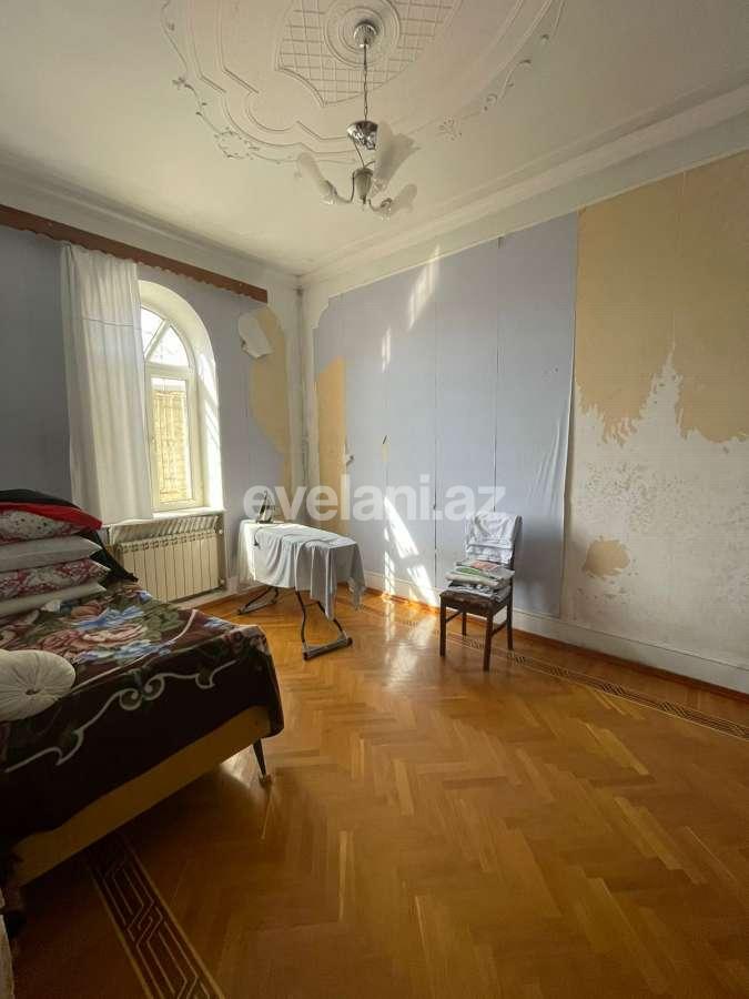 Satılır, həyət evi / bağ, 6 otaqlı, 330 m², Əhmədli m.