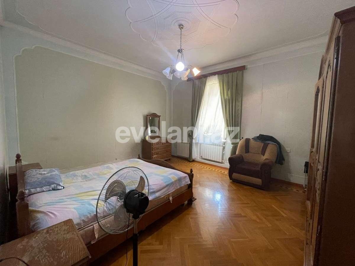 Satılır, həyət evi / bağ, 6 otaqlı, 330 m², Əhmədli m.