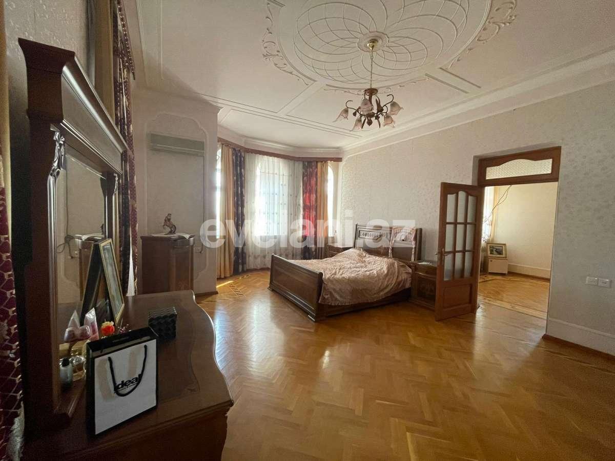 Satılır, həyət evi / bağ, 6 otaqlı, 330 m², Əhmədli m.