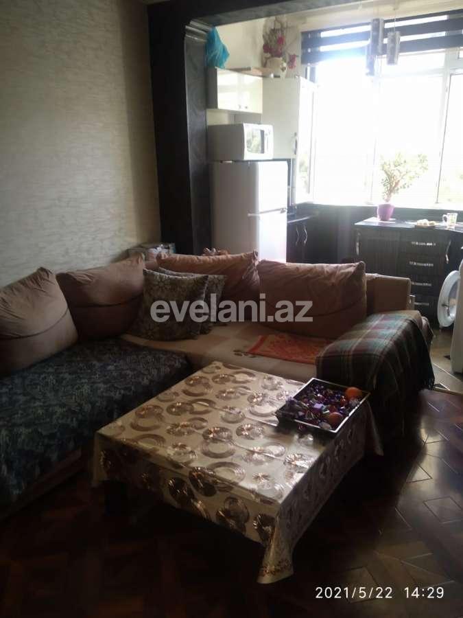 Sale, old building, 3 room, 45 m², Nasimi r.