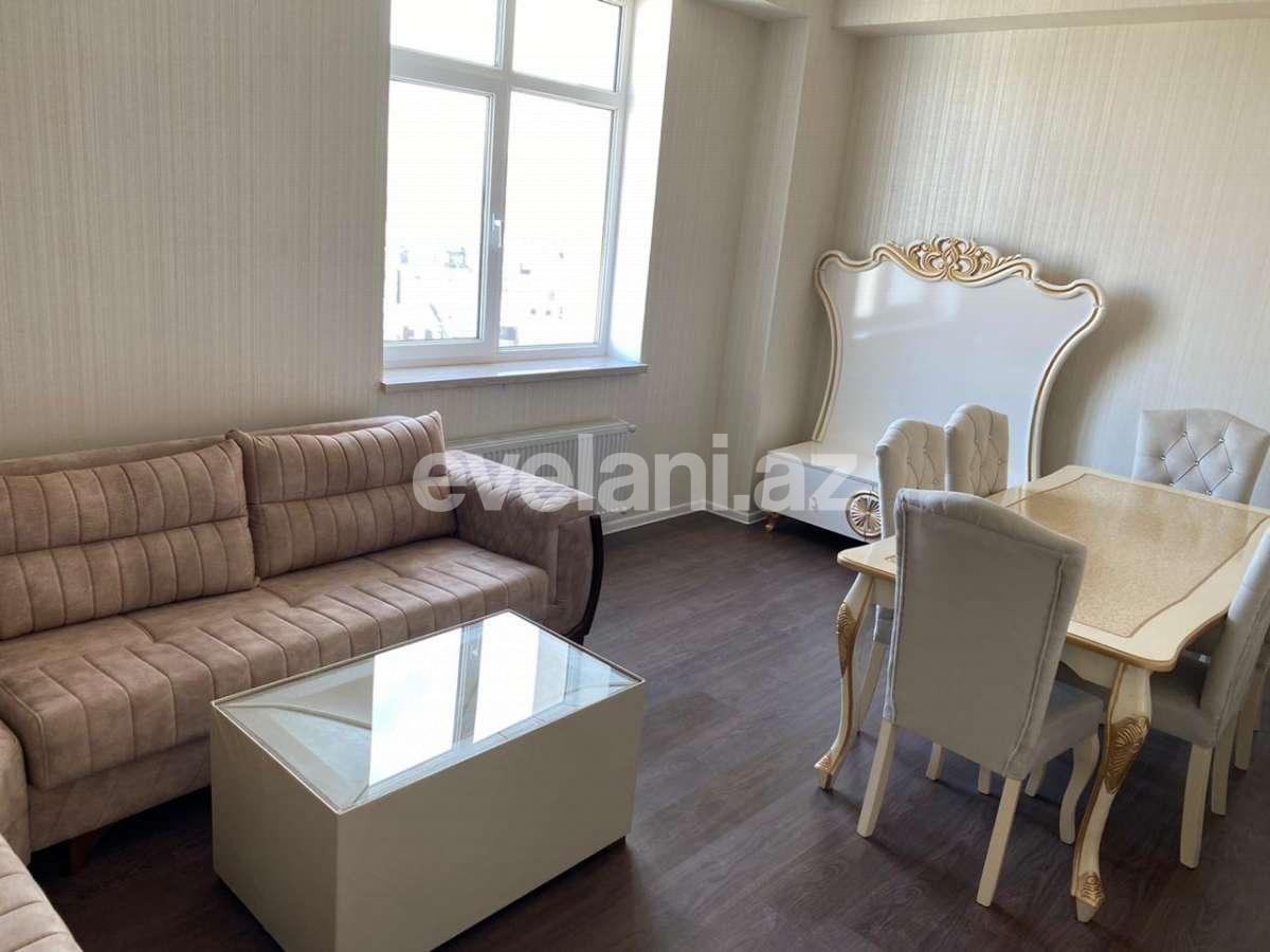 Satılır, yeni tikili, 2 otaqlı, 67 m², İnşaatçılar m.