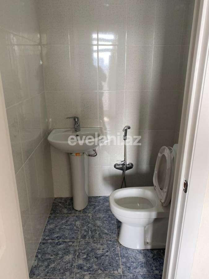 Satılır, yeni tikili, 2 otaqlı, 67 m², İnşaatçılar m.