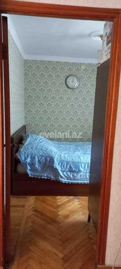 Satılır, köhnə tikili, 2 otaqlı, 47 m², İnşaatçılar m.