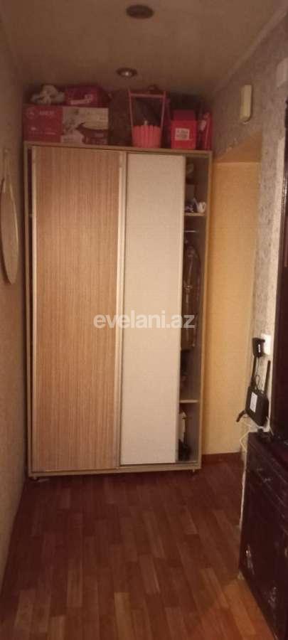 Satılır, köhnə tikili, 2 otaqlı, 47 m², İnşaatçılar m.