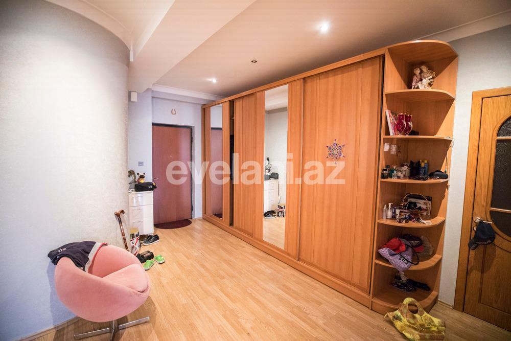 Satılır, yeni tikili, 3 otaqlı, 180 m², 28 may m.