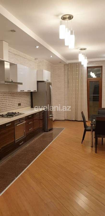 Satılır, yeni tikili, 3 otaqlı, 170 m², 28 may m.