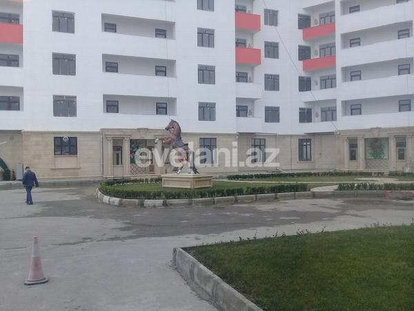 Kirayə verilir, obyekt, 500 m², Binəqədi r.