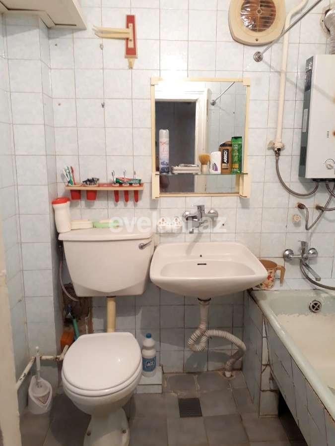 Sale, old building, 1 room, 36.6 m², Elmlar Akademiyası m.