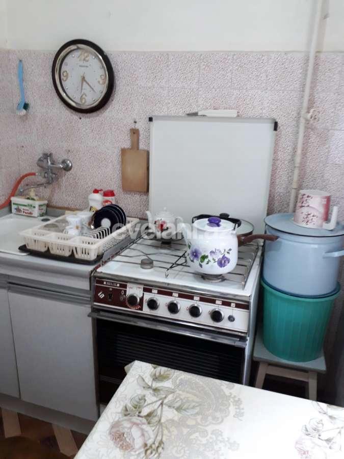 Sale, old building, 1 room, 36.6 m², Elmlar Akademiyası m.