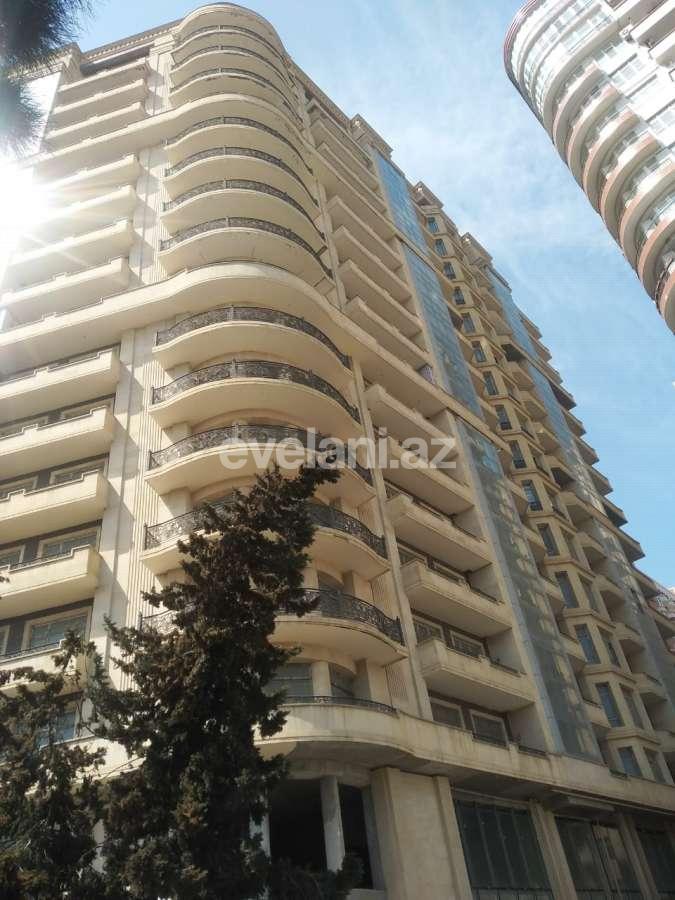 Sale, new building, 3 room, 155 m², Sabail r.