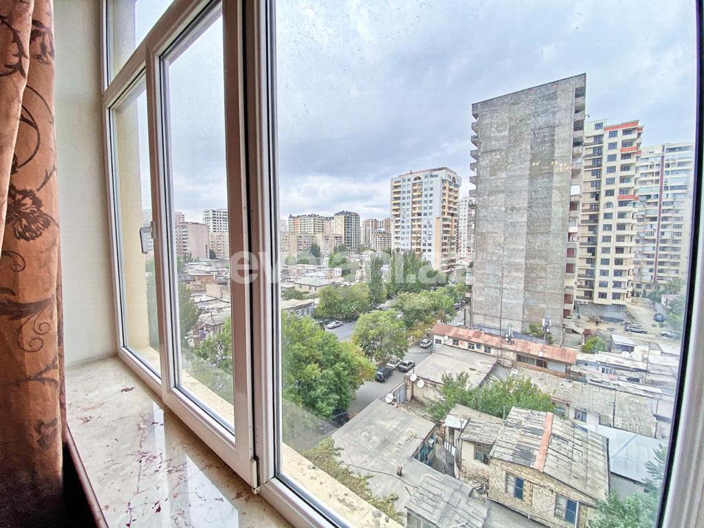 Продаётся, новостройка, 4-комнаты, 169 m², Насиминский r.