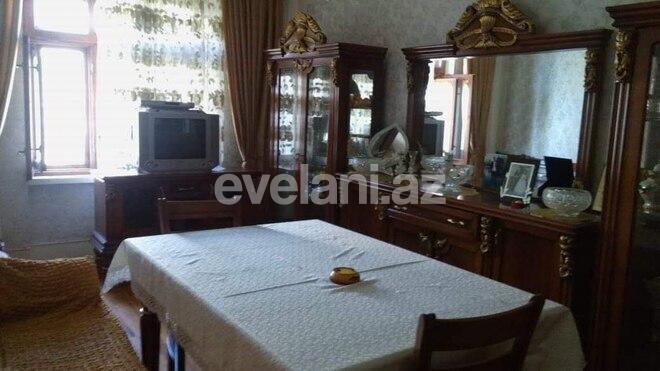 Продаётся, вторичка, 4-комнаты, 70 m², Дернегюль m.