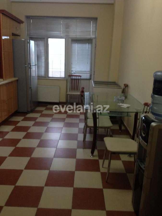 Satılır, yeni tikili, 4 otaqlı, 200 m², Nizami m.