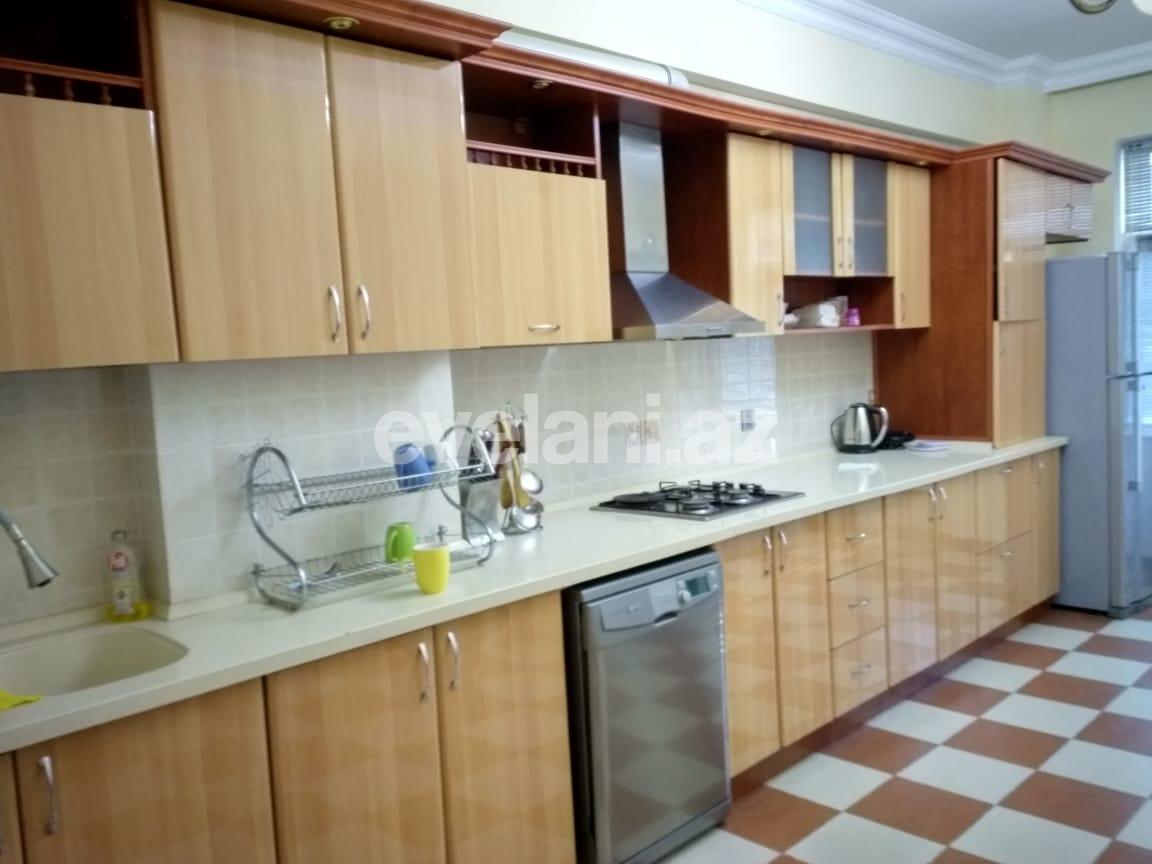 Satılır, yeni tikili, 4 otaqlı, 200 m², Nizami m.