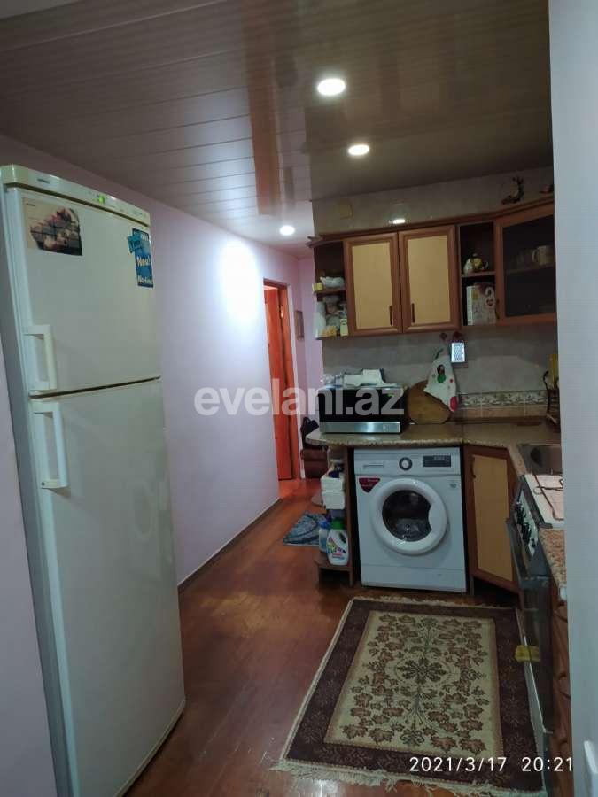 Kirayə verilir, köhnə tikili, 2 otaqlı, 100 m², İnşaatçılar m.