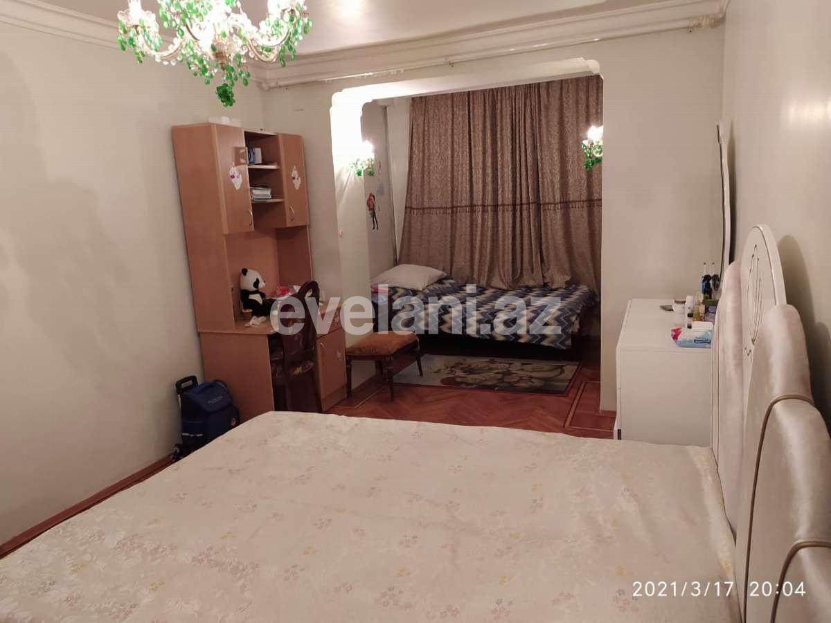Kirayə verilir, köhnə tikili, 2 otaqlı, 100 m², İnşaatçılar m.
