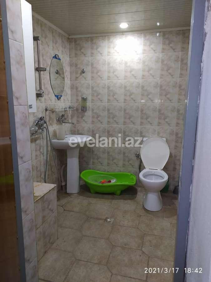 Kirayə verilir, köhnə tikili, 2 otaqlı, 100 m², İnşaatçılar m.