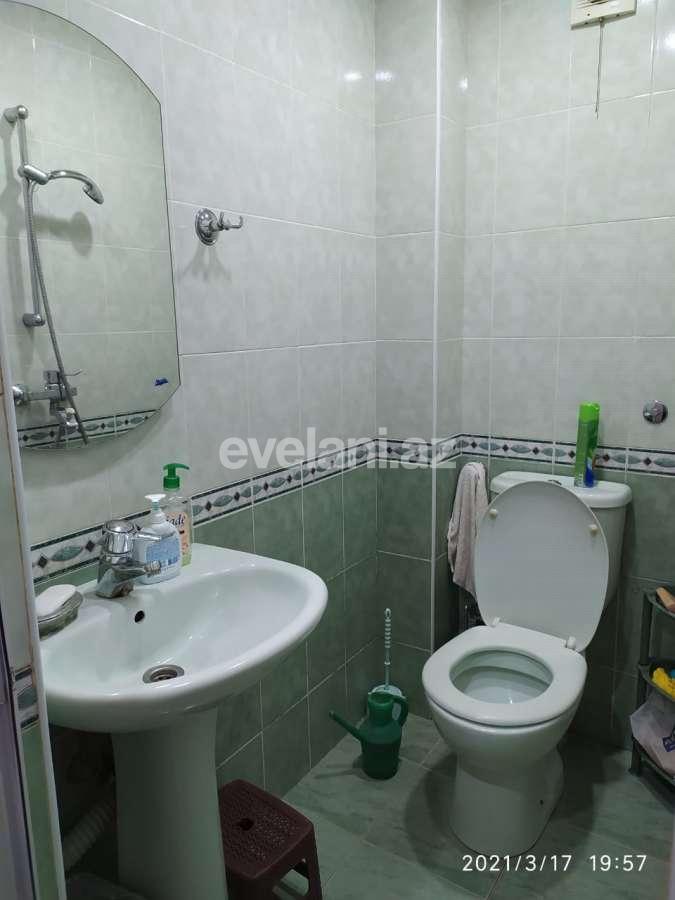 Kirayə verilir, köhnə tikili, 2 otaqlı, 100 m², İnşaatçılar m.