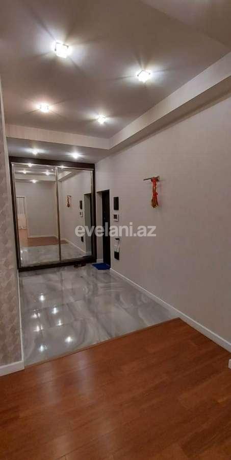 Rent, new building, 3 room, 135 m², 28 may m.