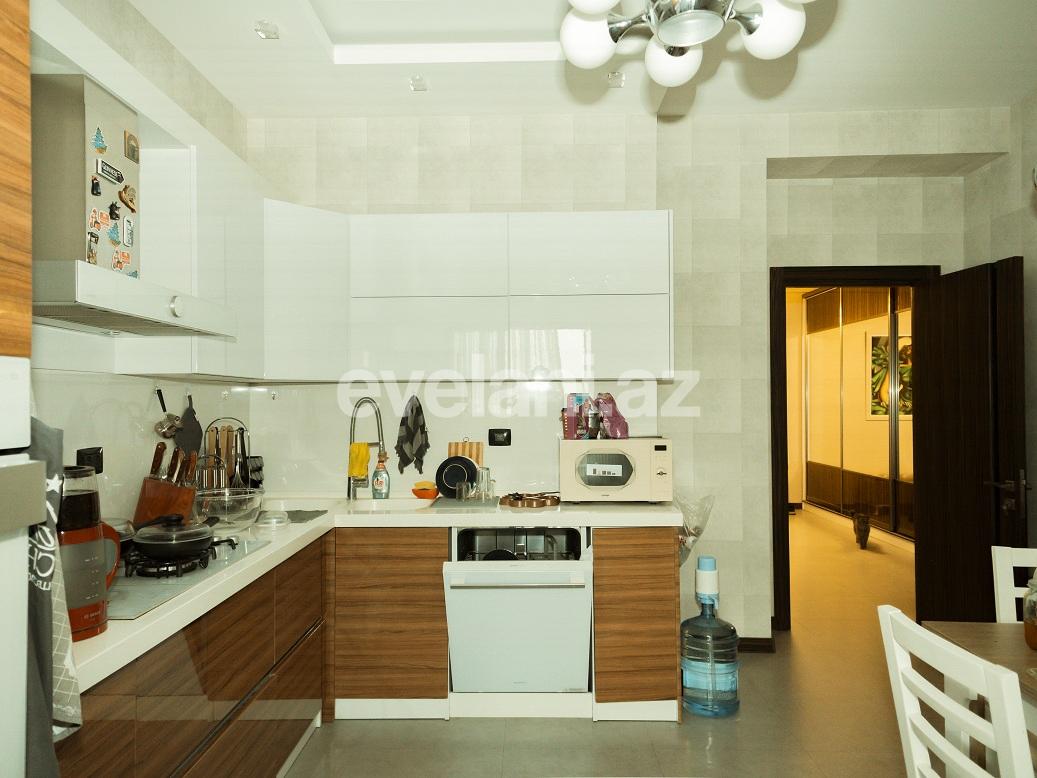 Sale, new building, 4 room, 202 m², Baku, Nasimi r, 28 may m.