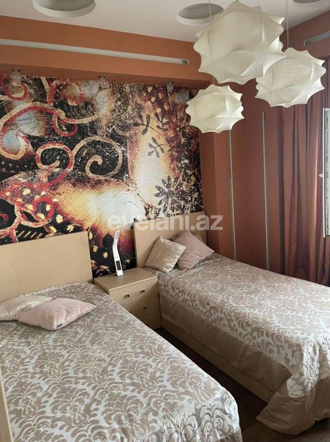 Satılır, yeni tikili, 5 otaqlı, 157 m², Şah İsmayıl Xətai m.