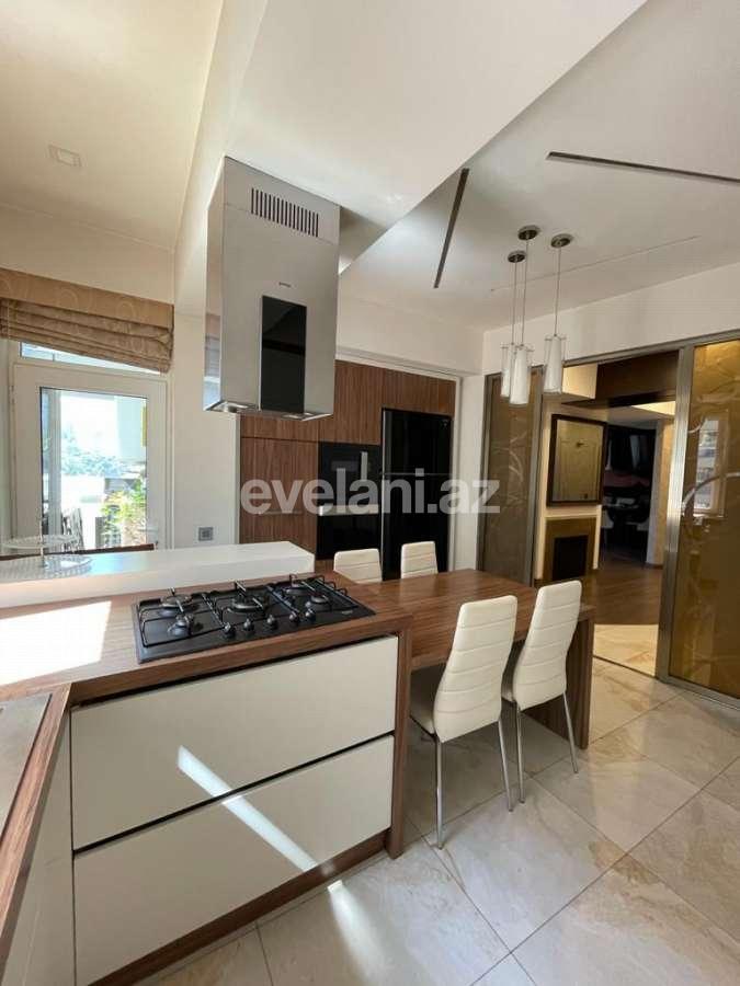 Satılır, yeni tikili, 5 otaqlı, 157 m², Şah İsmayıl Xətai m.