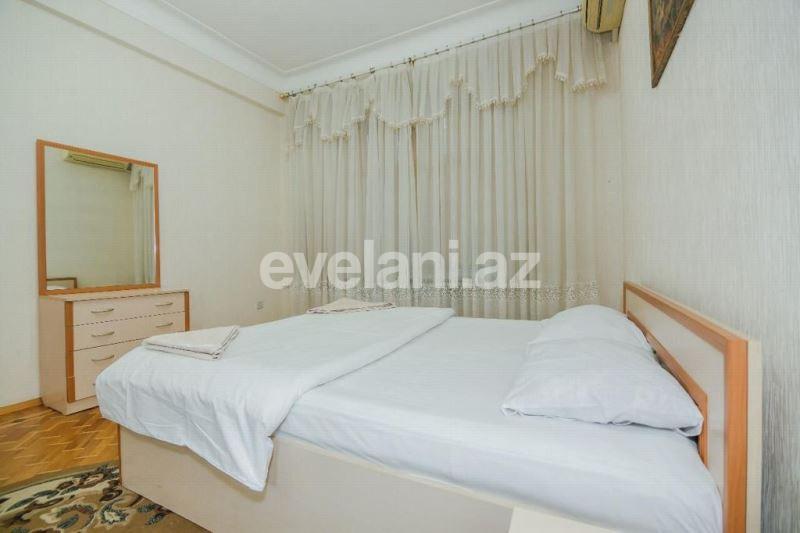 Kirayə verilir, köhnə tikili, 3 otaqlı, 90 m², Sahil m.