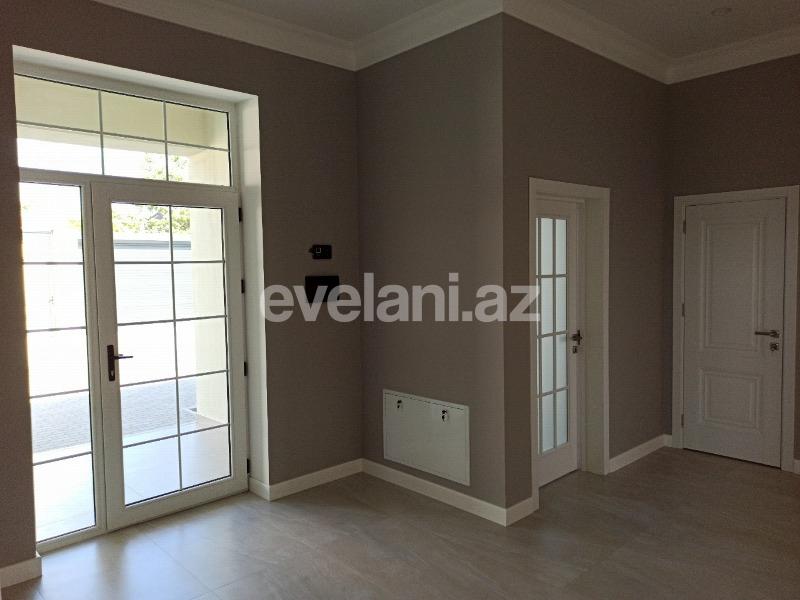 Satılır, həyət evi / bağ, 4 otaqlı, 240 m², Buzovna q.