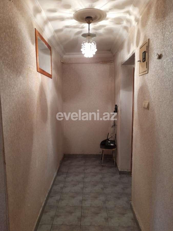 Satılır, köhnə tikili, 1 otaqlı, 30 m², İnşaatçılar m.