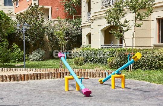 Satılır, yeni tikili, 5 otaqlı, 300 m², Gənclik m.