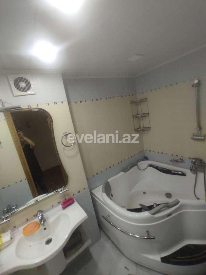 Rent, new building, 3 room, 136 m², 28 may m.