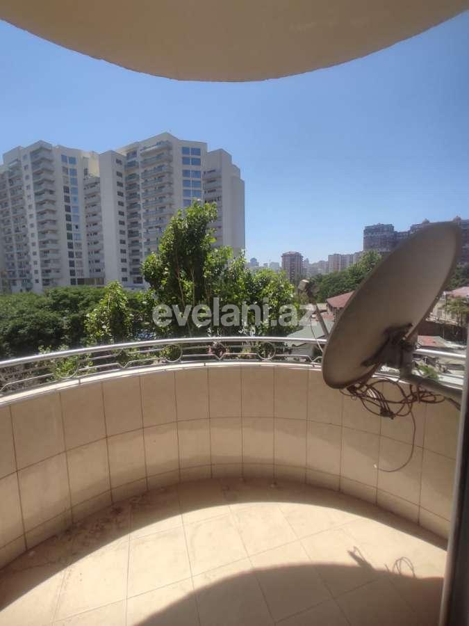 Rent, new building, 3 room, 136 m², 28 may m.