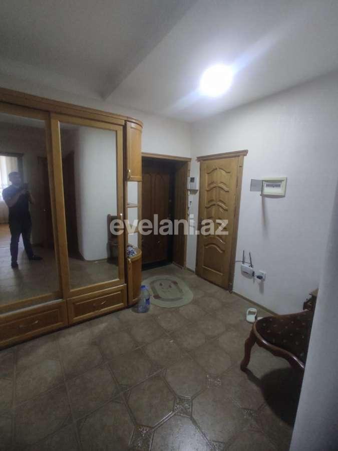 Rent, new building, 3 room, 136 m², 28 may m.