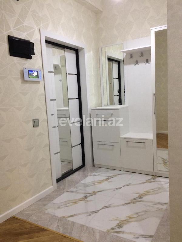 Satılır, yeni tikili, 3 otaqlı, 105 m², 3-cü mikrorayon q.