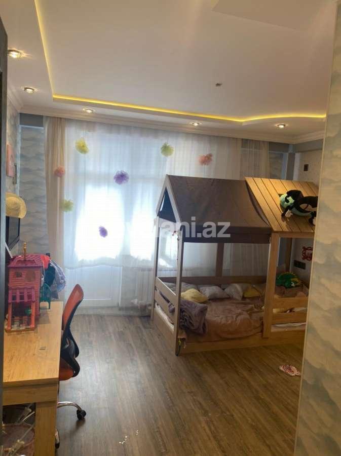 Satılır, yeni tikili, 3 otaqlı, 110 m², İnşaatçılar m.