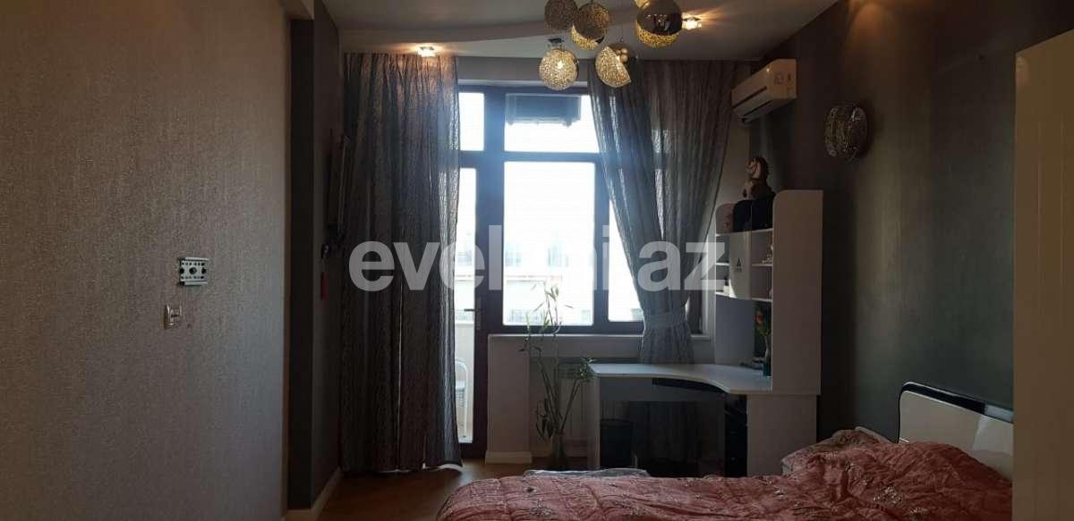 Satılır, yeni tikili, 4 otaqlı, 200 m², Elmlər Akademiyası m.