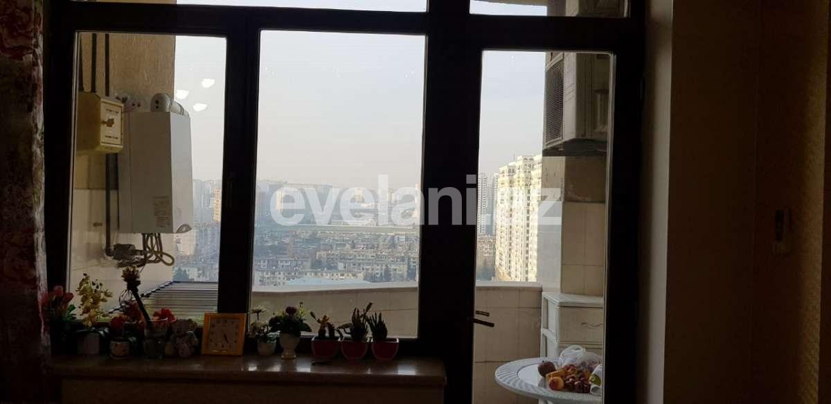 Satılır, yeni tikili, 4 otaqlı, 200 m², Elmlər Akademiyası m.