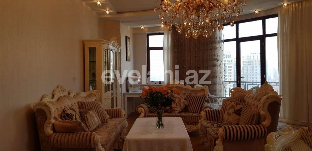 Satılır, yeni tikili, 4 otaqlı, 200 m², Elmlər Akademiyası m.