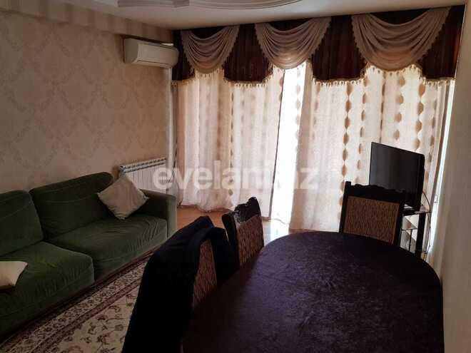 Rent, old building, 3 room, 100 m², Sabail r.
