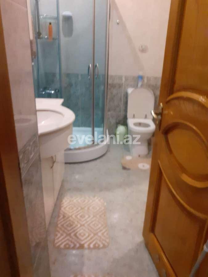 Kirayə verilir, köhnə tikili, 3 otaqlı, 83 m², Elmlər Akademiyası m.