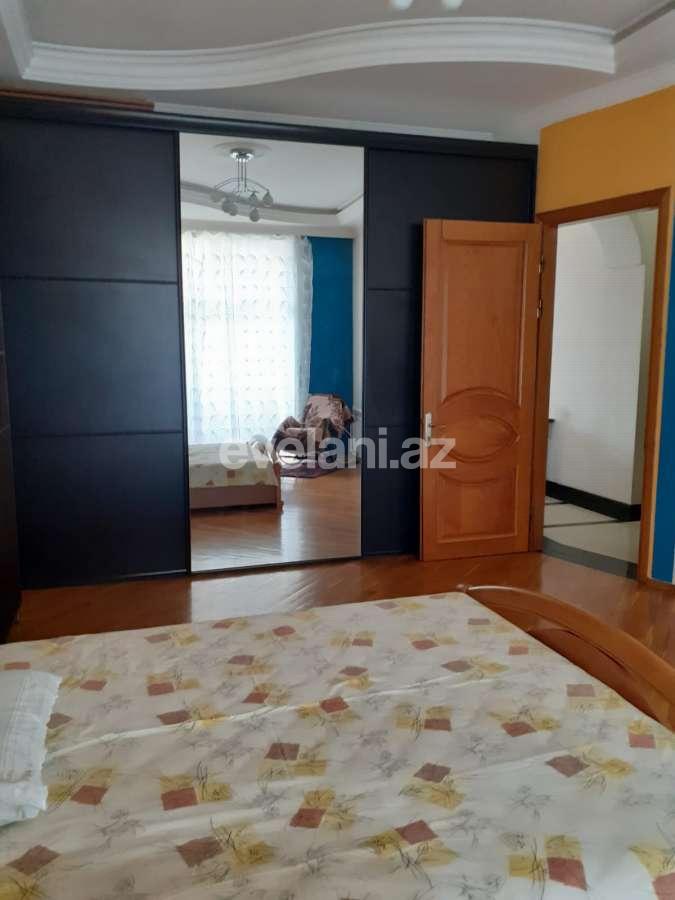 Kirayə verilir, köhnə tikili, 3 otaqlı, 83 m², Elmlər Akademiyası m.