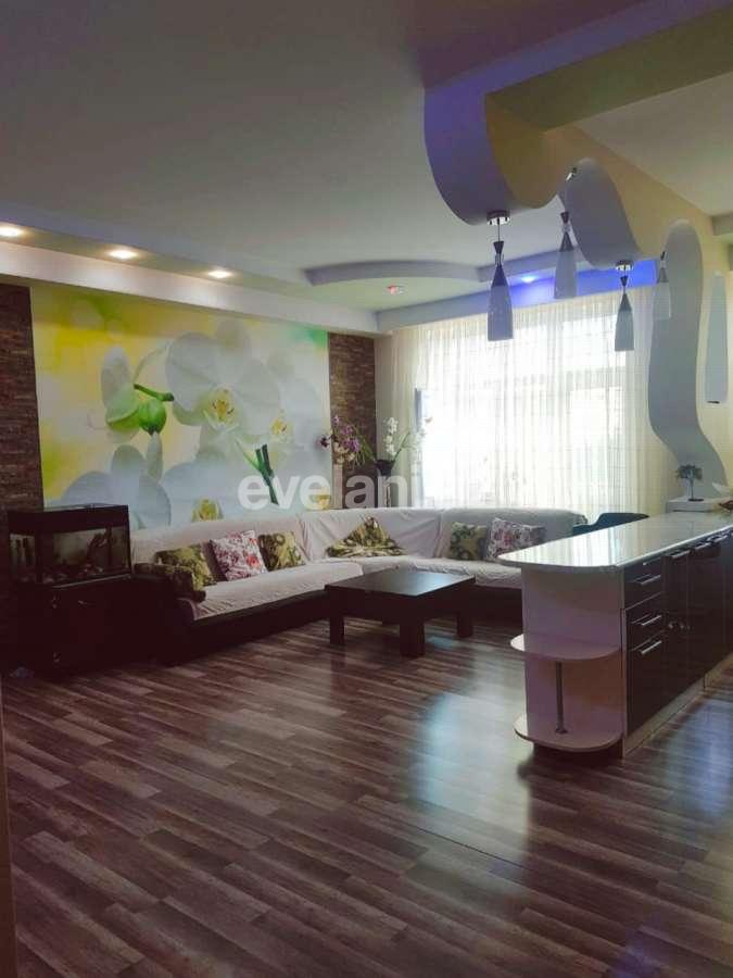 Satılır, yeni tikili, 3 otaqlı, 77 m², Əhmədli m.