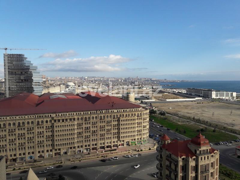 Satılır, yeni tikili, 4 otaqlı, 196 m², Şah İsmayıl Xətai m.