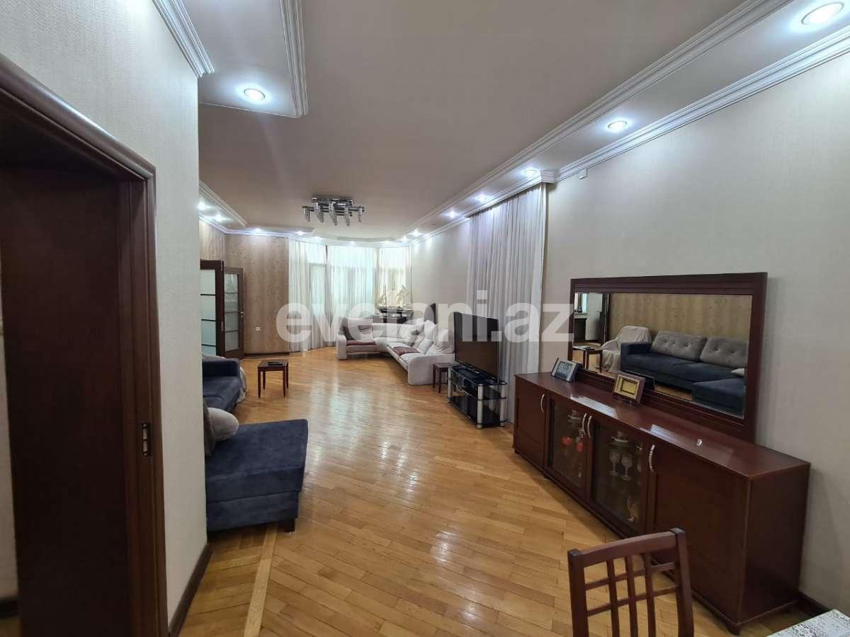 Kirayə verilir, villa, 5 otaqlı, 350 m², Gənclik m.